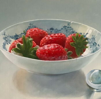 Aardbeien in Delfts schaaltje, 2025 60x40 - olie op doek